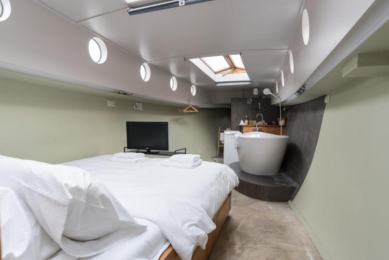Hotel Luxury Historic Boat Amsterdam Exterior foto